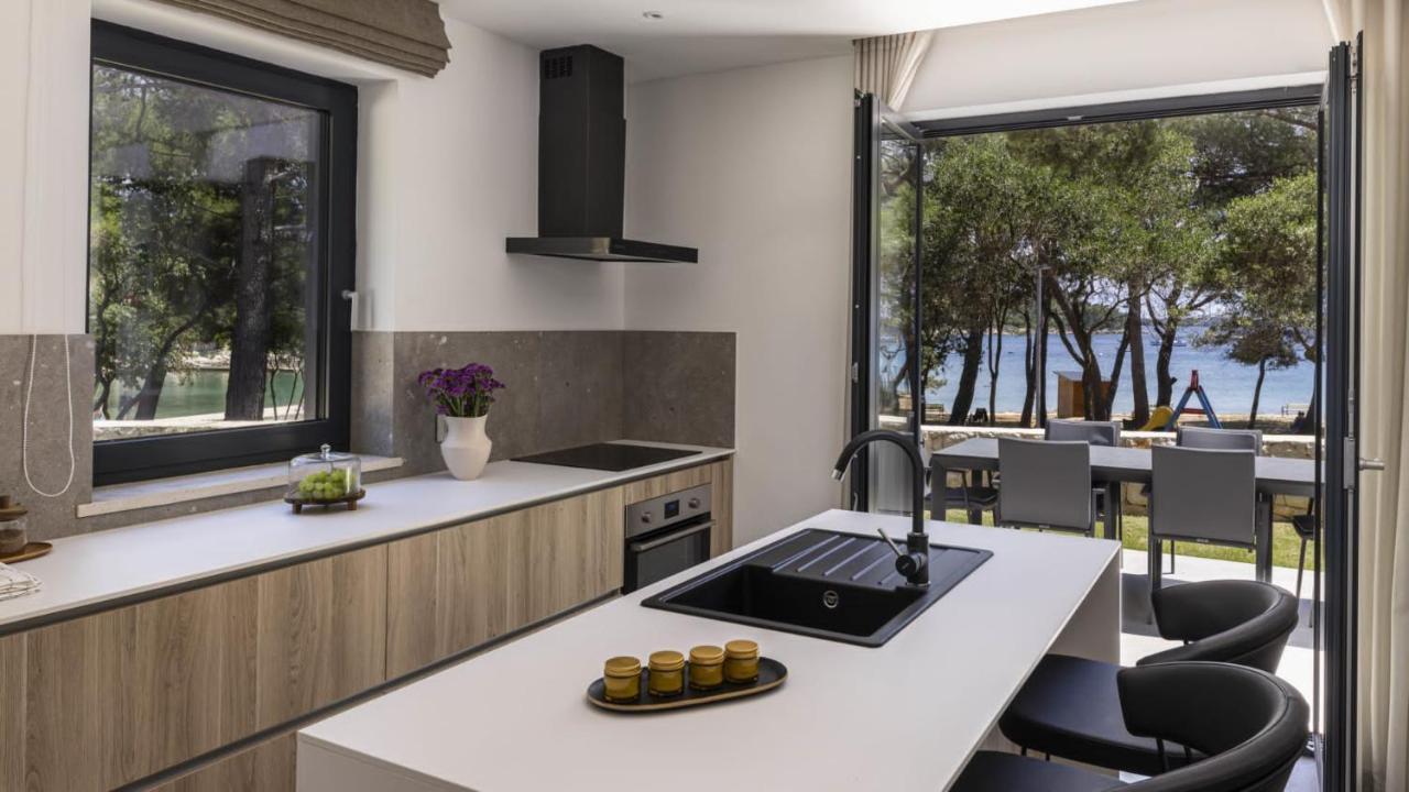 Apartment Mare Solis Pinea