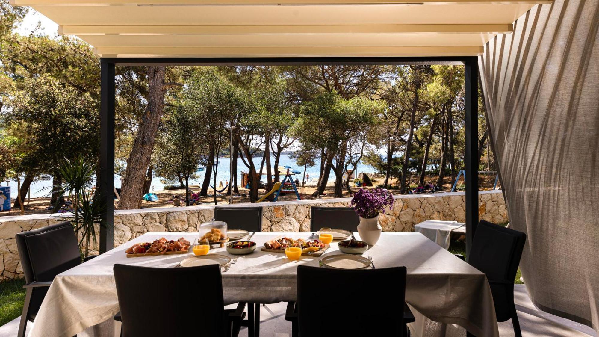 Apartment Mare Solis Pinea *