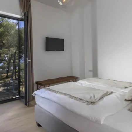 Mare Solis Pinea Mali Losinj Exterior photo